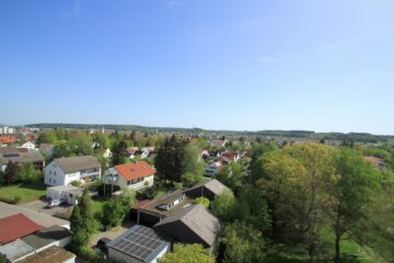 Helle 3-Zimmerwohnung mit sagenhaftem Fernblick, 86381 Krumbach, Wohnung