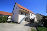 Ansicht - Charmantes Einfamilienhaus mit ELW, großzügigem Nebengebäude und herrlichem Garten