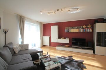 *RESERVIERT* Gut vermietete 2-Zimmerwohnung in Ortsrandlage, 89335 Ichenhausen, Etagenwohnung