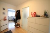 Flur - Exklusive 2-Zimmerwohnung im 1. OG mit Lift