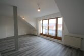 Wohnbereich - Renovierte 1-Zimmerwohnung mit Stellplatz