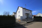 Ansicht - *RESERVIERT* Grundsolides Wohnhaus mit viel Potential zur Entwicklung