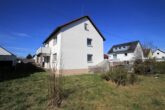 Gartenansicht - *RESERVIERT* Grundsolides Wohnhaus mit viel Potential zur Entwicklung