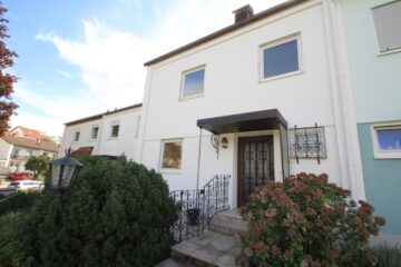 Reihenmittelhaus mit Garten, Terrasse, Balkon und Pool, 86470 Thannhausen, Doppelhaushälfte