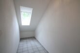 Garderobe - Ansprechende 2-ZKB in Split-Level-Bauweise mit Blick ins das Mindeltal
